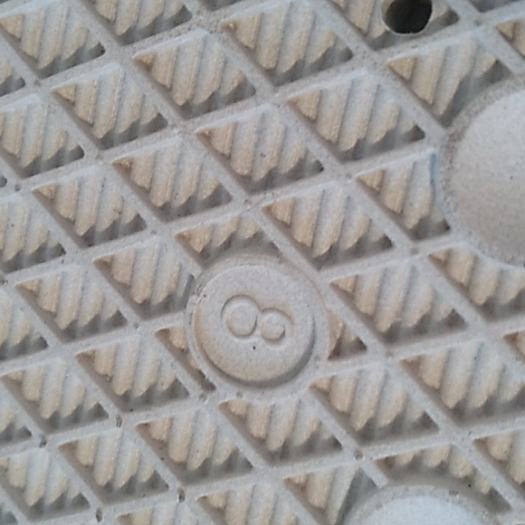 Fun pair of Slip on Slides, Sandler for Vacation NWOT - Picture 6 of 6